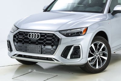 2023 Audi Q5 45 S line Prestige quattro