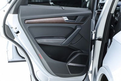 2023 Audi Q5 45 S line Prestige quattro