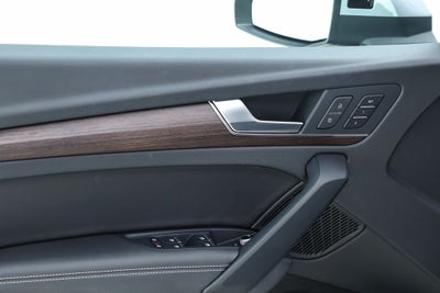 2023 Audi Q5 45 S line Prestige quattro