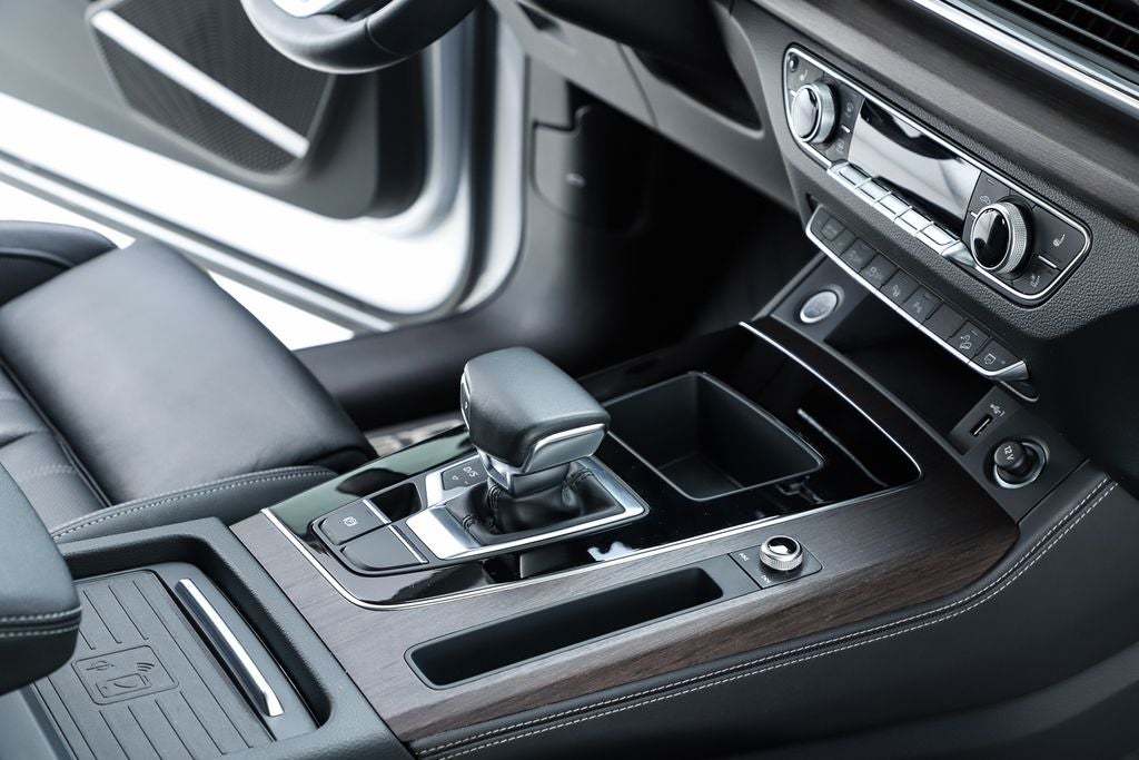 2023 Audi Q5 45 S line Prestige quattro