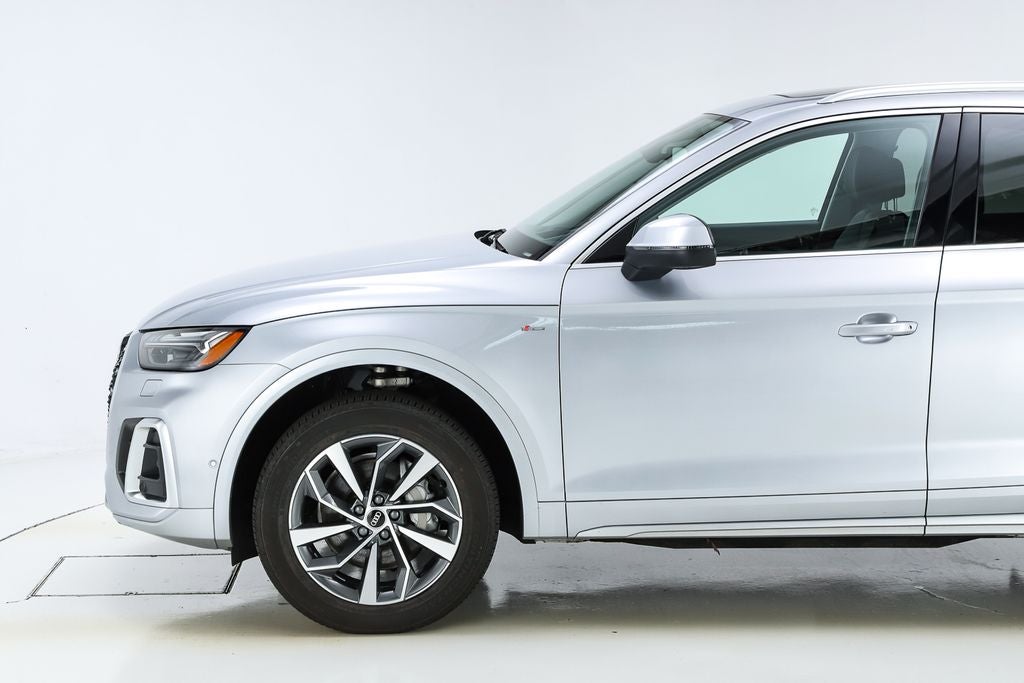2023 Audi Q5 45 S line Prestige quattro