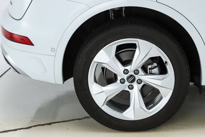 2023 Audi Q5 45 S line Prestige quattro