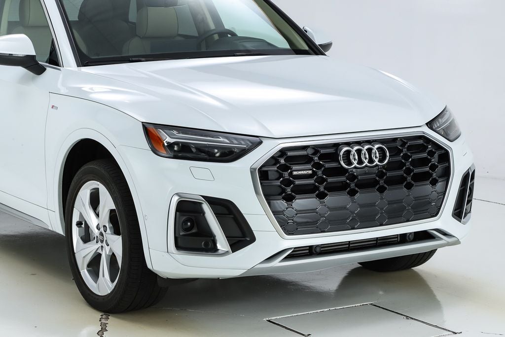 2023 Audi Q5 45 S line Prestige quattro