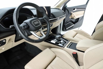 2023 Audi Q5 45 S line Prestige quattro