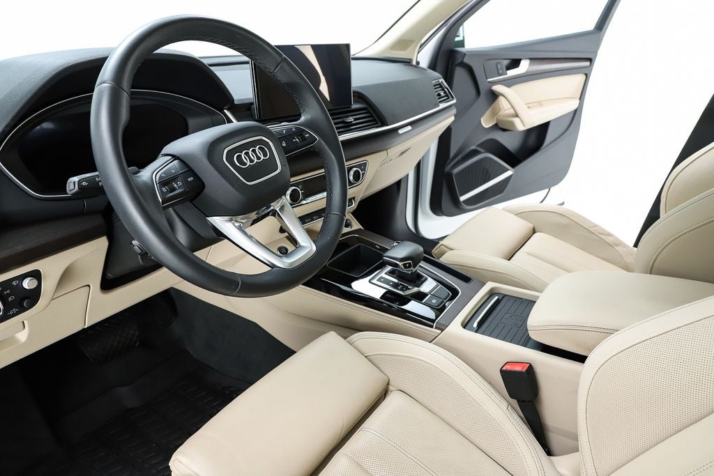 2023 Audi Q5 45 S line Prestige quattro