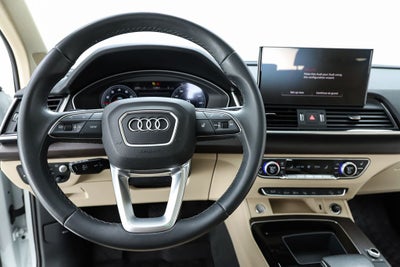 2023 Audi Q5 45 S line Prestige quattro