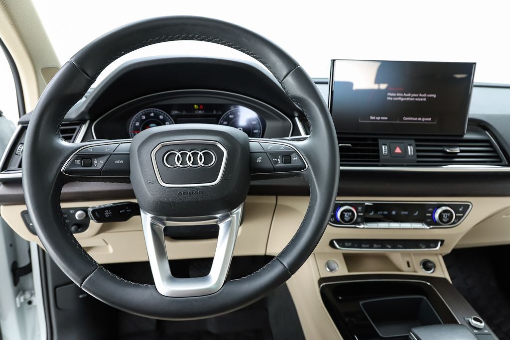 2023 Audi Q5 45 S line Prestige quattro