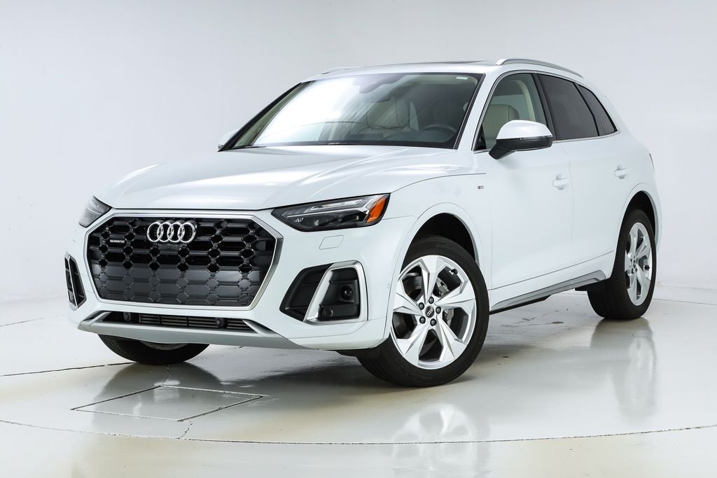 2023 Audi Q5 45 S line Prestige quattro