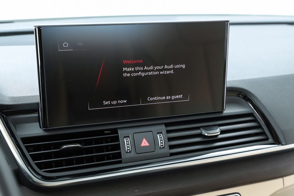 2023 Audi Q5 45 S line Prestige quattro