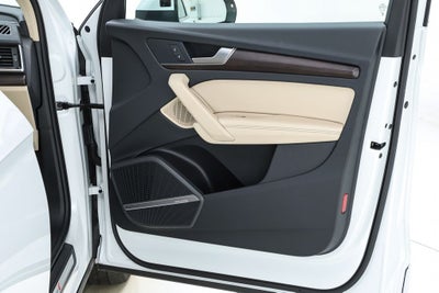 2023 Audi Q5 45 S line Prestige quattro