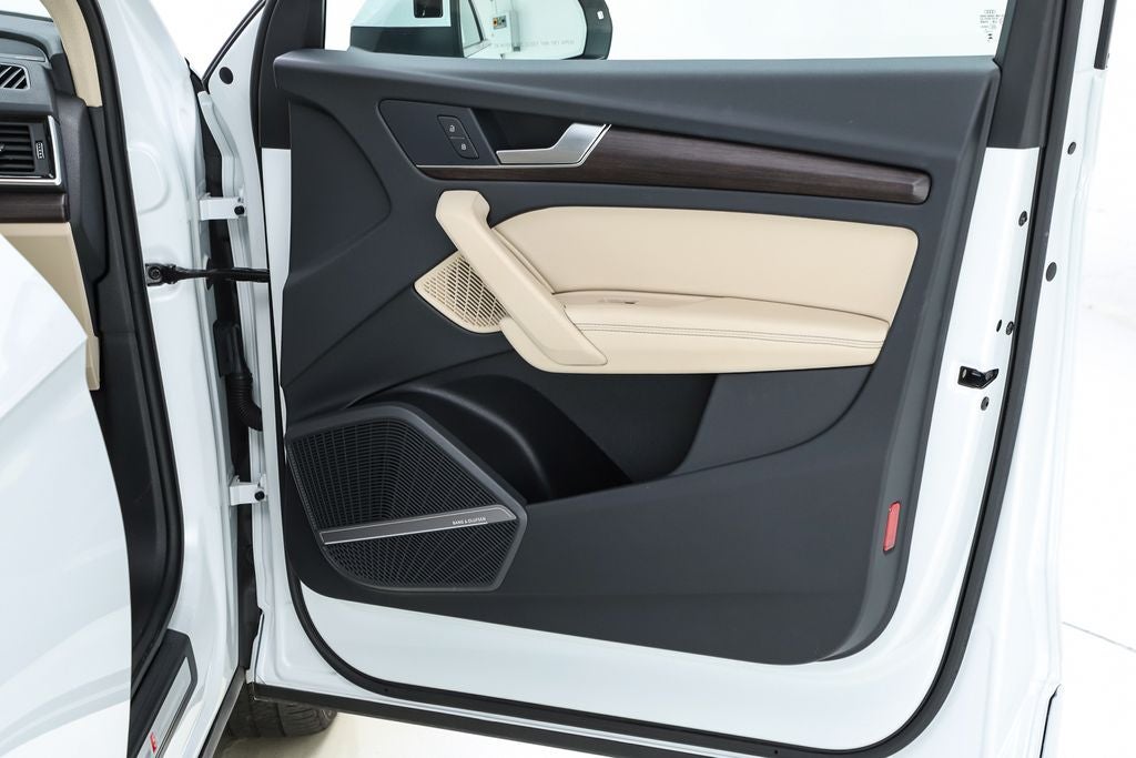 2023 Audi Q5 45 S line Prestige quattro