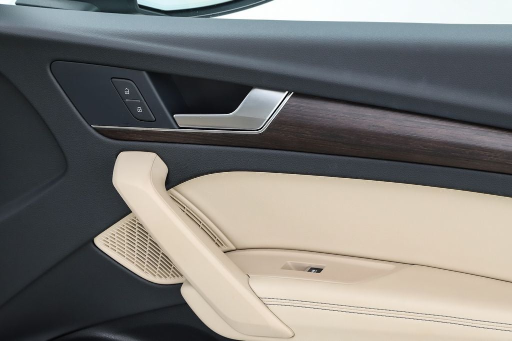 2023 Audi Q5 45 S line Prestige quattro