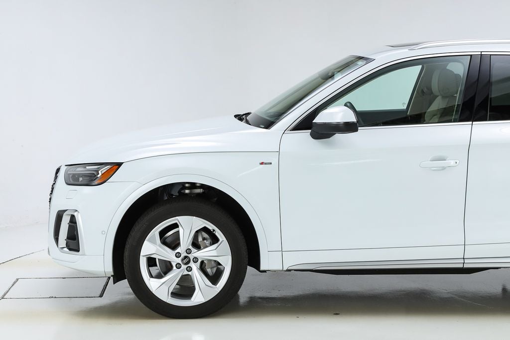 2023 Audi Q5 45 S line Prestige quattro