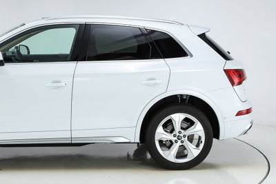 2023 Audi Q5 45 S line Prestige quattro