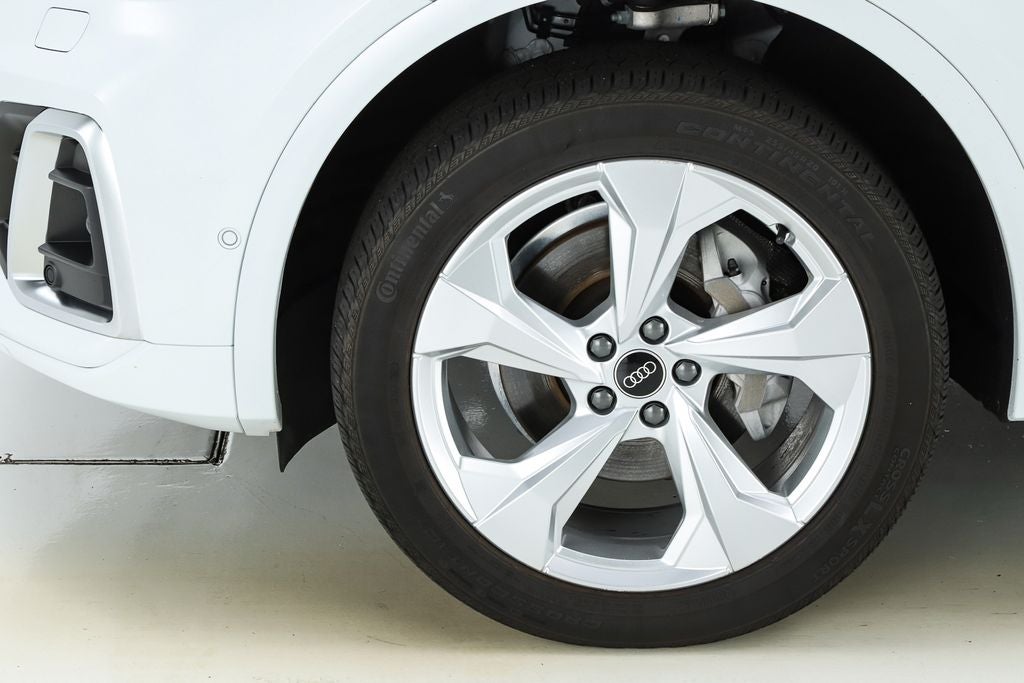 2023 Audi Q5 45 S line Prestige quattro