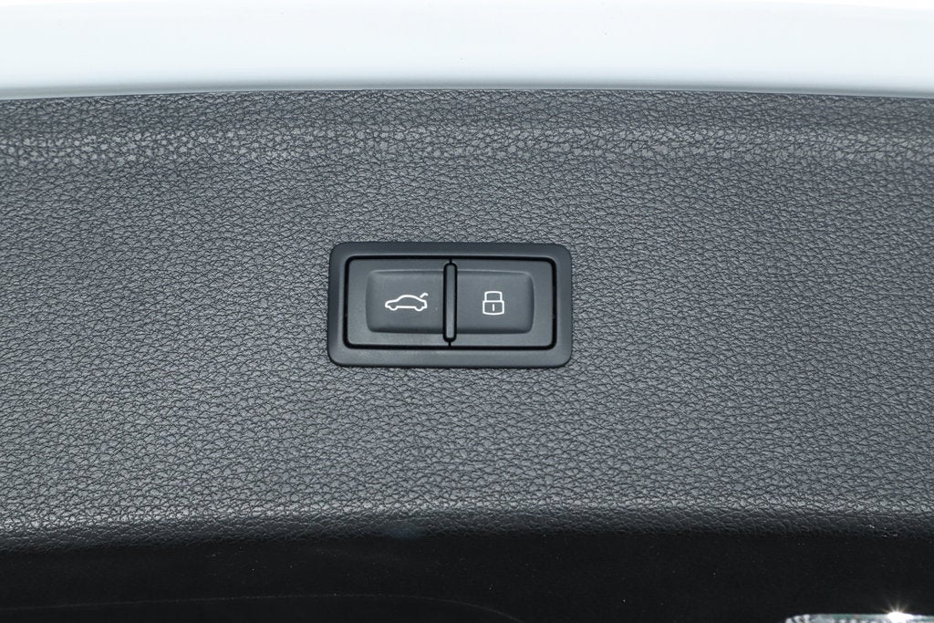 2024 Audi Q5 45 S line Prestige quattro