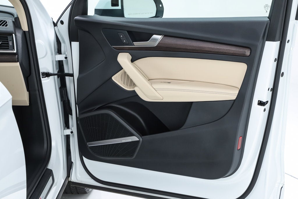 2024 Audi Q5 45 S line Prestige quattro