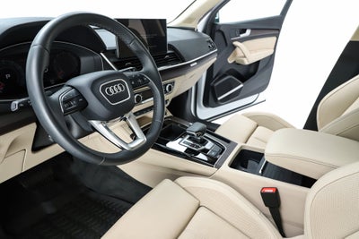 2024 Audi Q5 45 S line Prestige quattro