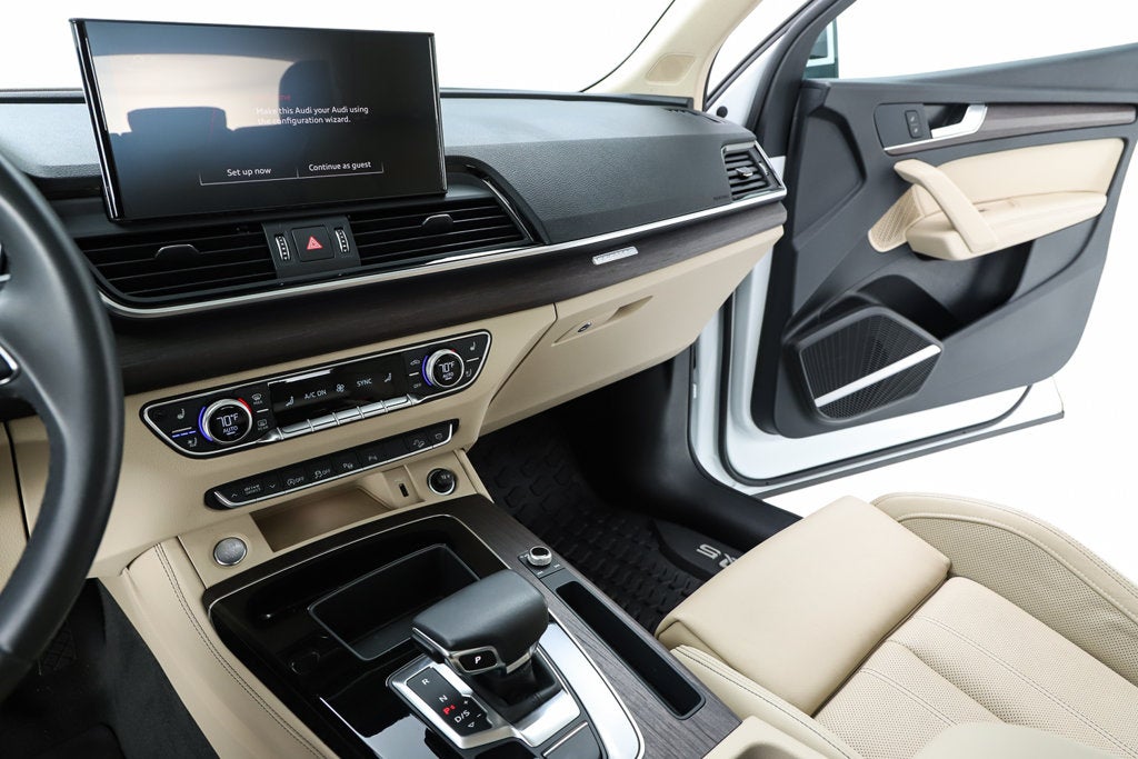 2024 Audi Q5 45 S line Prestige quattro