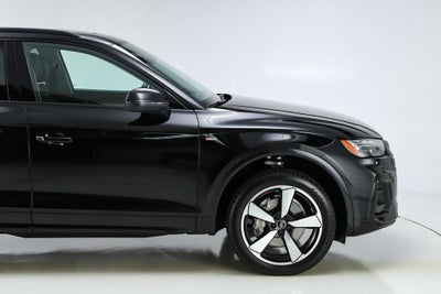 2023 Audi Q5 45 S line Prestige quattro