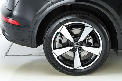2023 Audi Q5 45 S line Prestige quattro