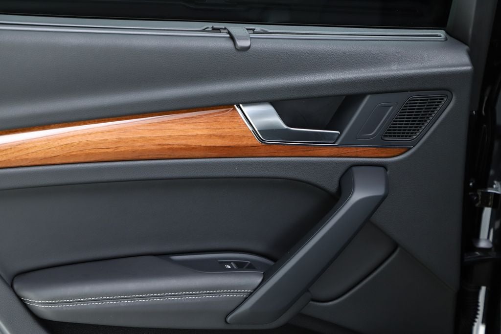 2023 Audi Q5 45 S line Prestige quattro