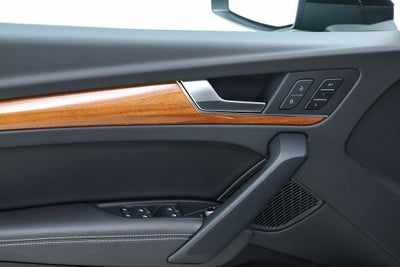 2023 Audi Q5 45 S line Prestige quattro