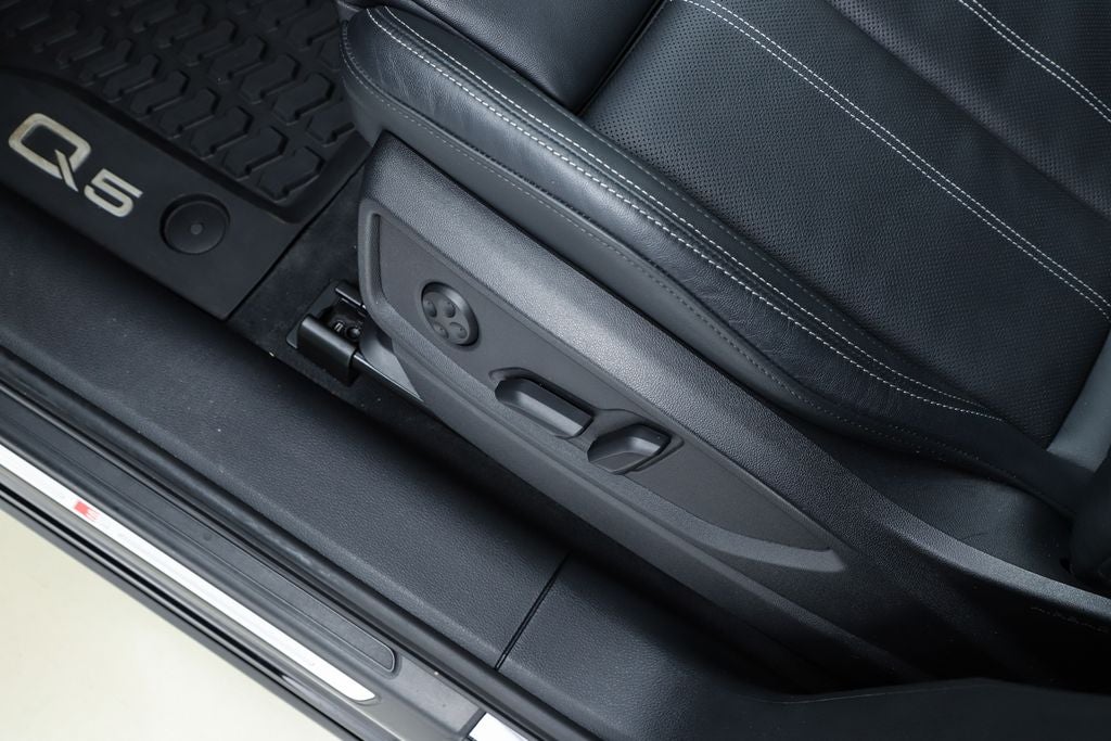 2023 Audi Q5 45 S line Prestige quattro