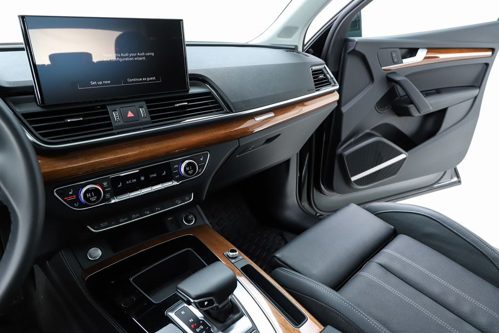 2023 Audi Q5 45 S line Prestige quattro