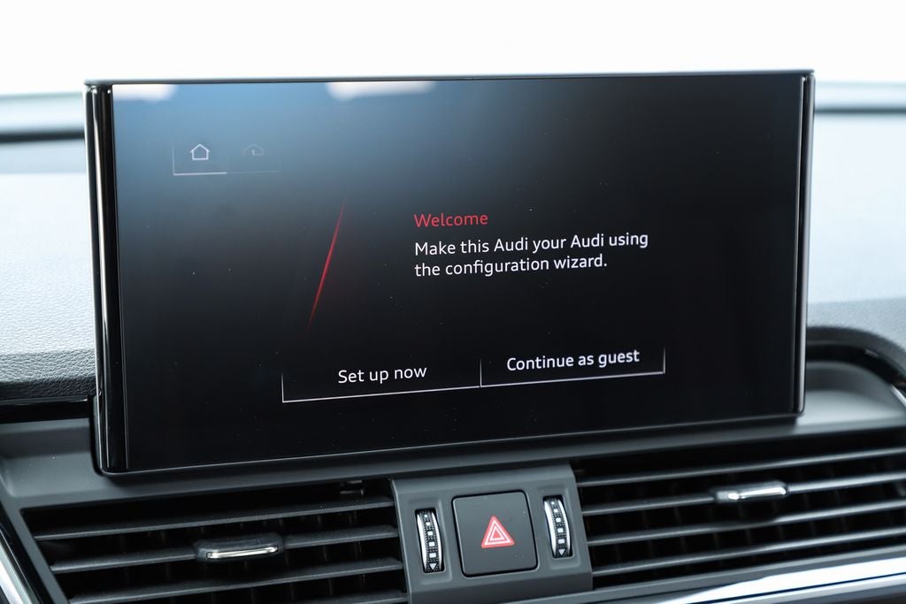 2023 Audi Q5 45 S line Prestige quattro