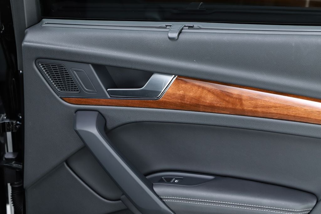 2023 Audi Q5 45 S line Prestige quattro