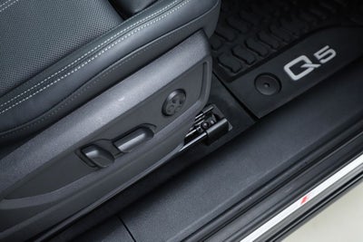 2023 Audi Q5 45 S line Prestige quattro