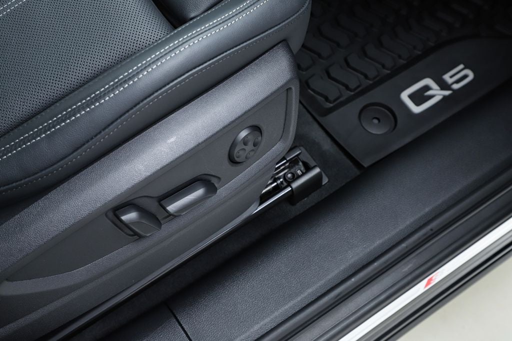 2023 Audi Q5 45 S line Prestige quattro