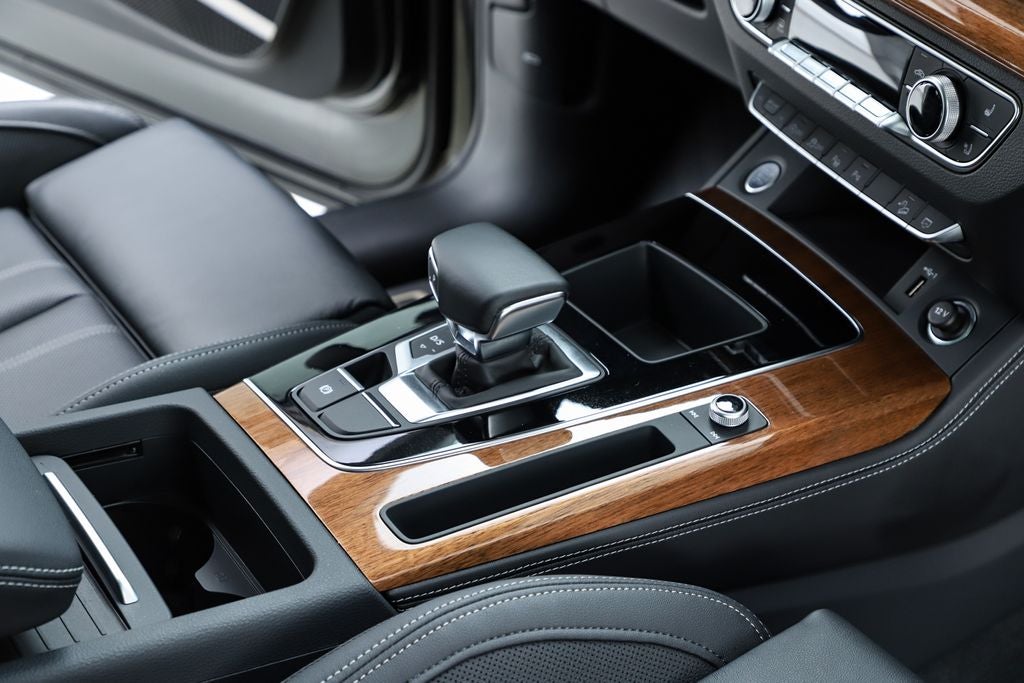 2023 Audi Q5 45 S line Prestige quattro