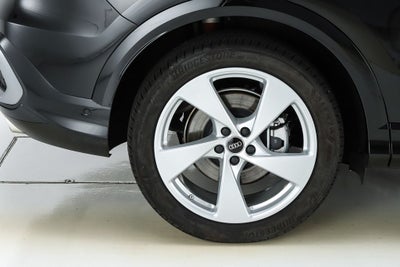 2025 Audi Q5 Sportback 2.0T Prestige quattro