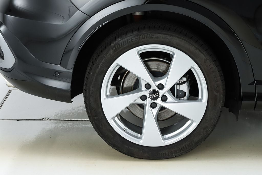 2025 Audi Q5 Sportback 2.0T Prestige quattro