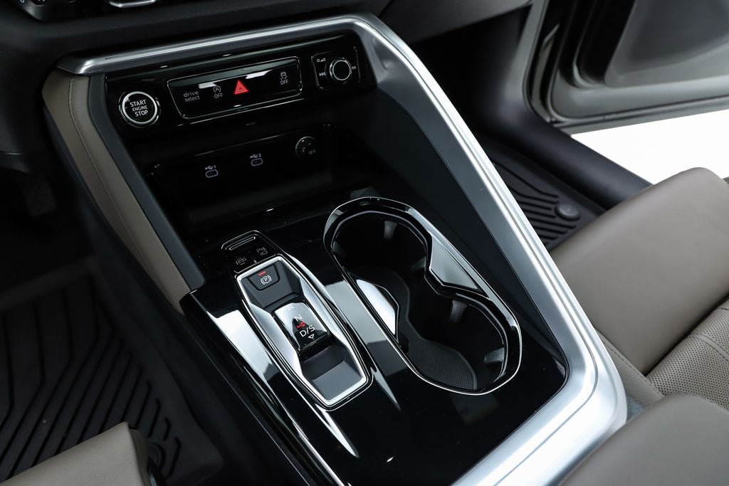 2025 Audi Q5 Sportback 2.0T Prestige quattro