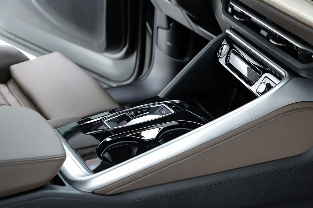 2025 Audi Q5 Sportback 2.0T Prestige quattro