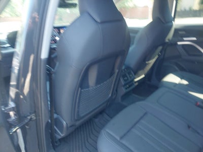 2025 Audi Q5 Sportback 2.0T Prestige quattro