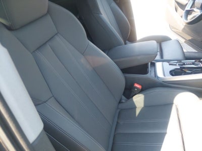 2025 Audi Q5 Sportback 2.0T Prestige quattro
