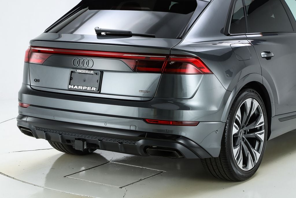 2025 Audi Q8 55 Prestige quattro