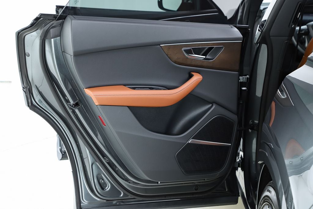 2025 Audi Q8 55 Prestige quattro