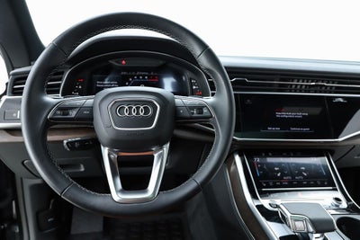 2025 Audi Q8 55 Prestige quattro