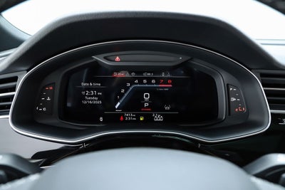 2025 Audi Q8 55 Prestige quattro