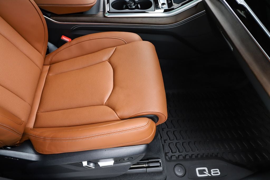 2025 Audi Q8 55 Prestige quattro