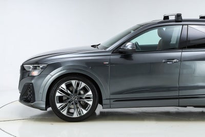 2025 Audi Q8 55 Prestige quattro