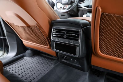 2025 Audi Q8 55 Prestige quattro