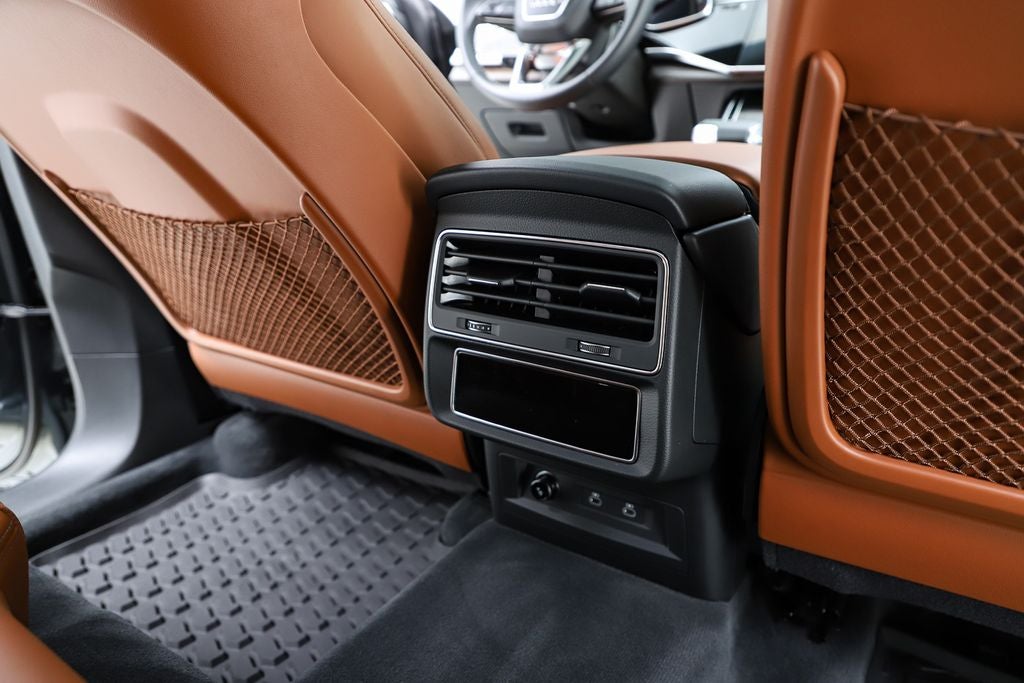 2025 Audi Q8 55 Prestige quattro