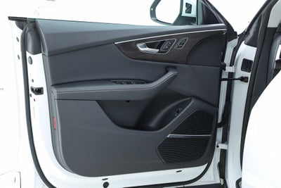 2023 Audi Q8 55 Prestige quattro