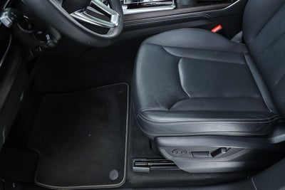 2023 Audi Q8 55 Prestige quattro